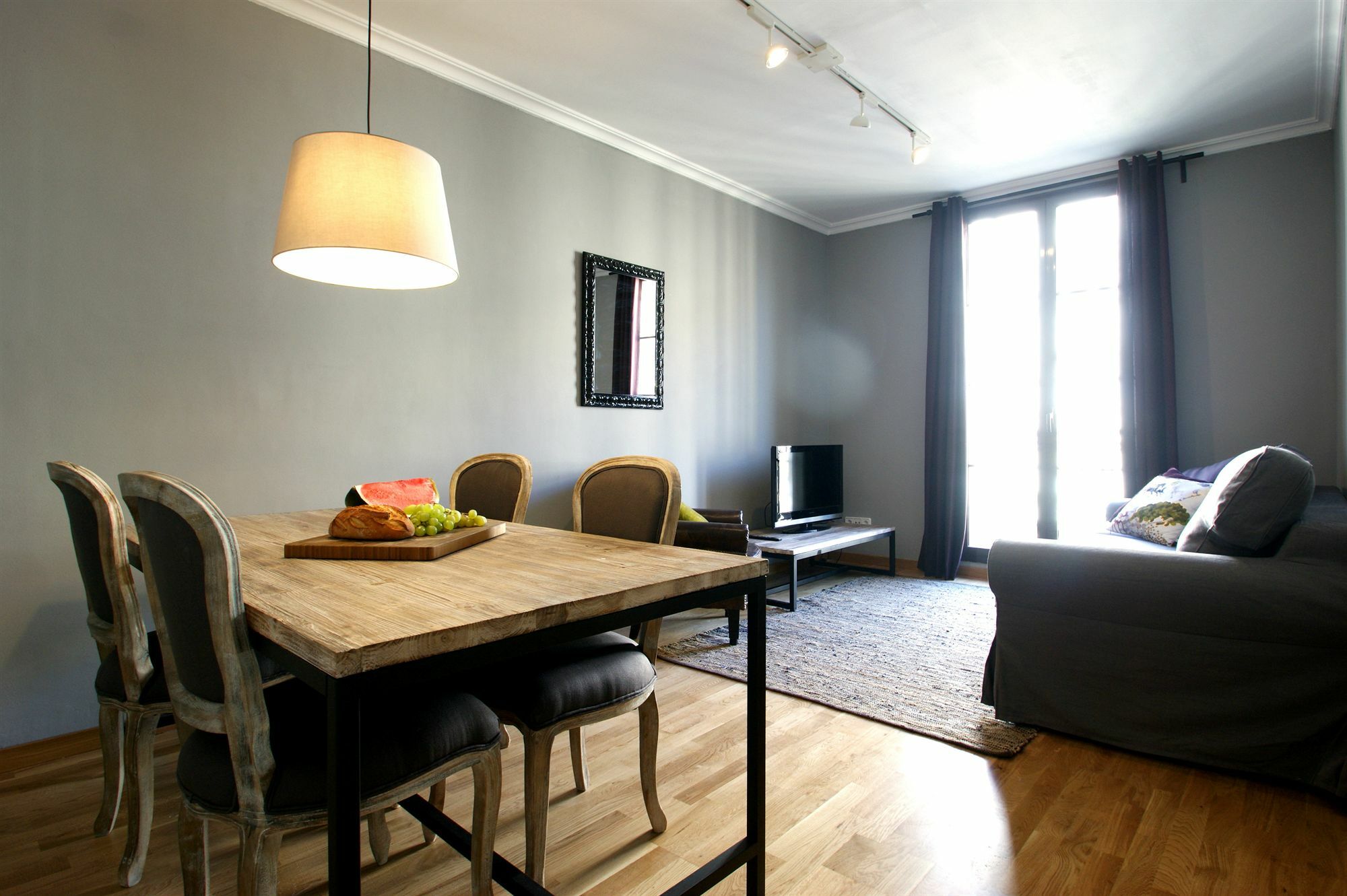 Short Stay Group Paseo De Gracia Serviced Apartments Barcelona Exterior foto