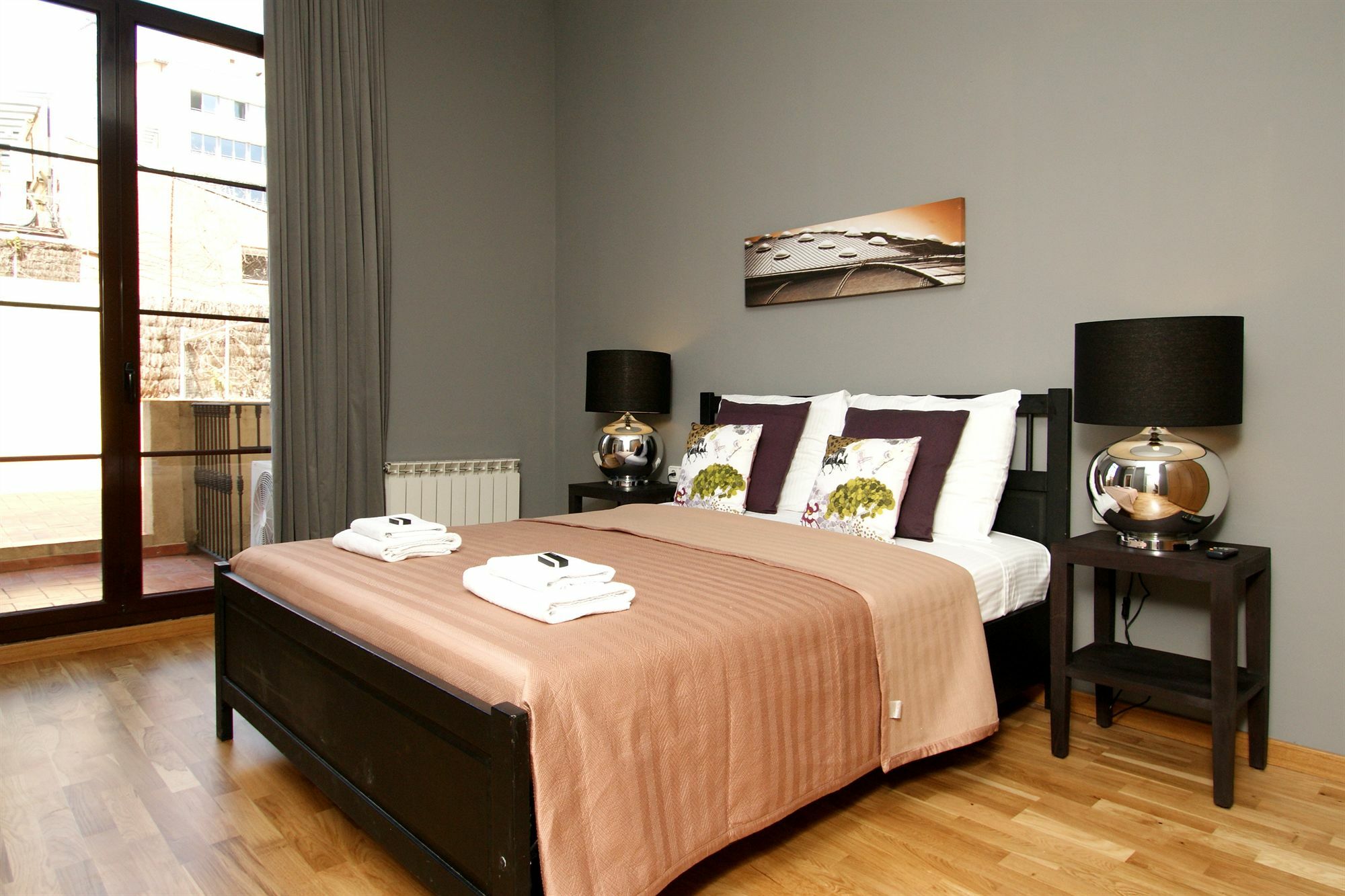 Short Stay Group Paseo De Gracia Serviced Apartments Barcelona Exterior foto