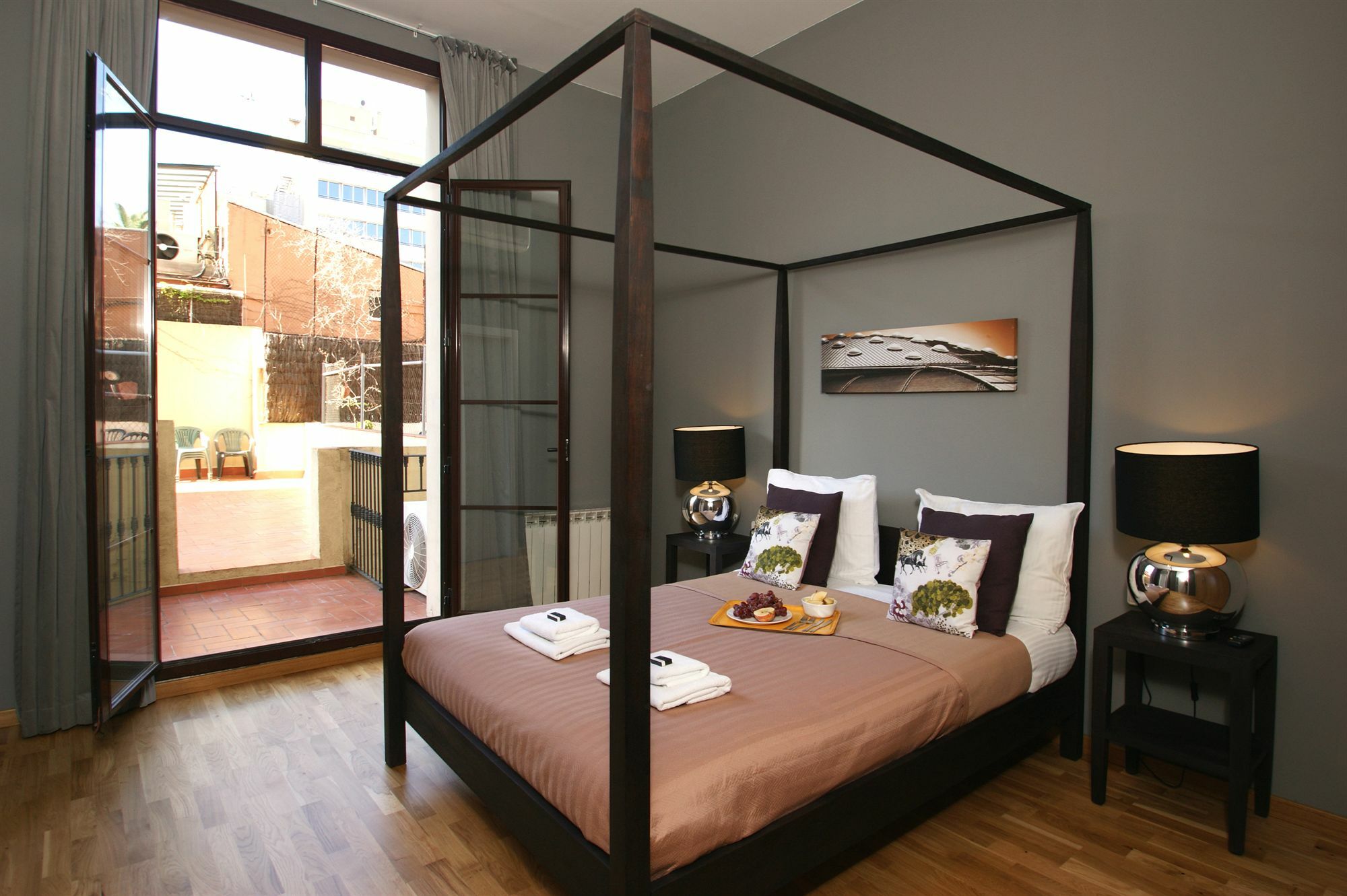 Short Stay Group Paseo De Gracia Serviced Apartments Barcelona Exterior foto